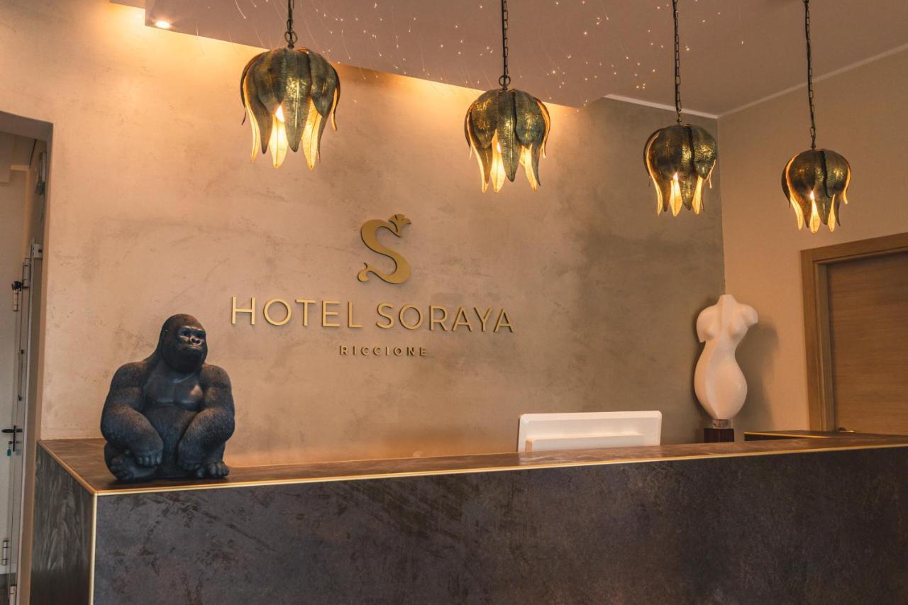 Hotel Soraya - Spiaggia Sawasdee Риччоне Экстерьер фото